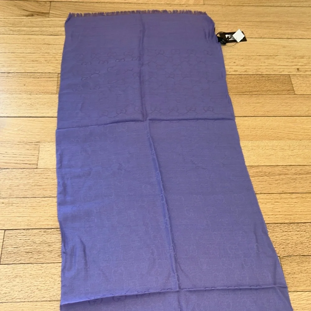 Gucci purple scarf 💜 - Picture 1 of 5